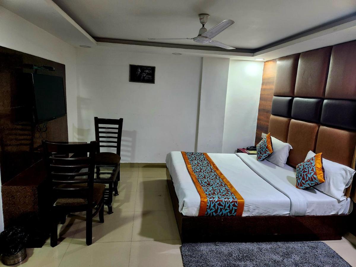 Hotel Krone Near Igi Airport Delhi Yeni Delhi Dış mekan fotoğraf
