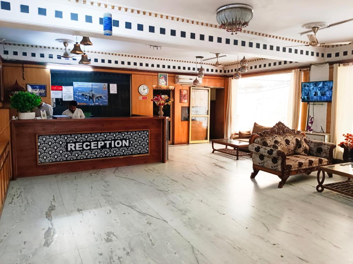 Hotel Krone Near Igi Airport Delhi Yeni Delhi Dış mekan fotoğraf