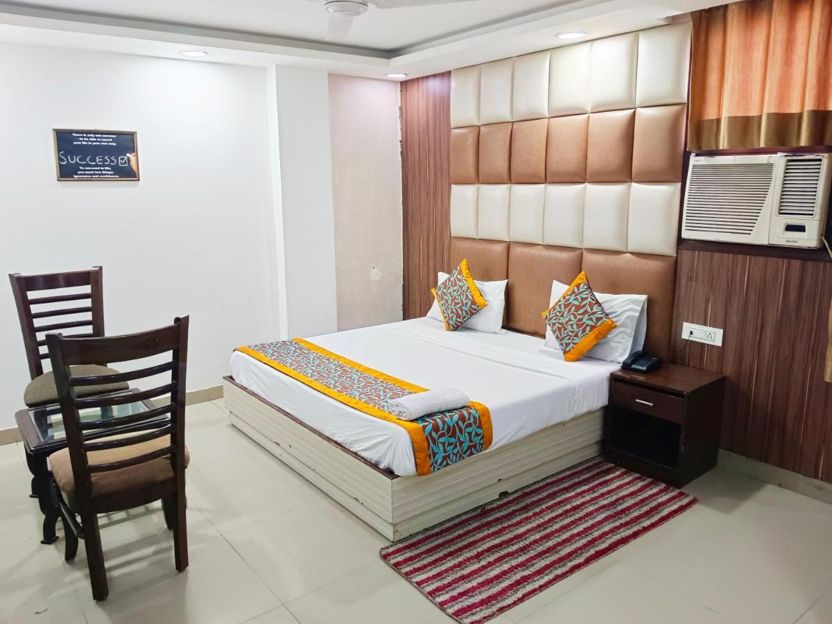 Hotel Krone Near Igi Airport Delhi Yeni Delhi Dış mekan fotoğraf